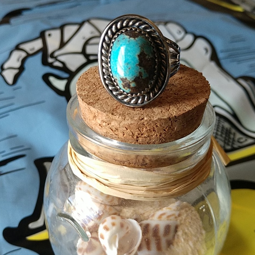 Handmade Native American Turquoise SS Ring - Picture 3 of 5